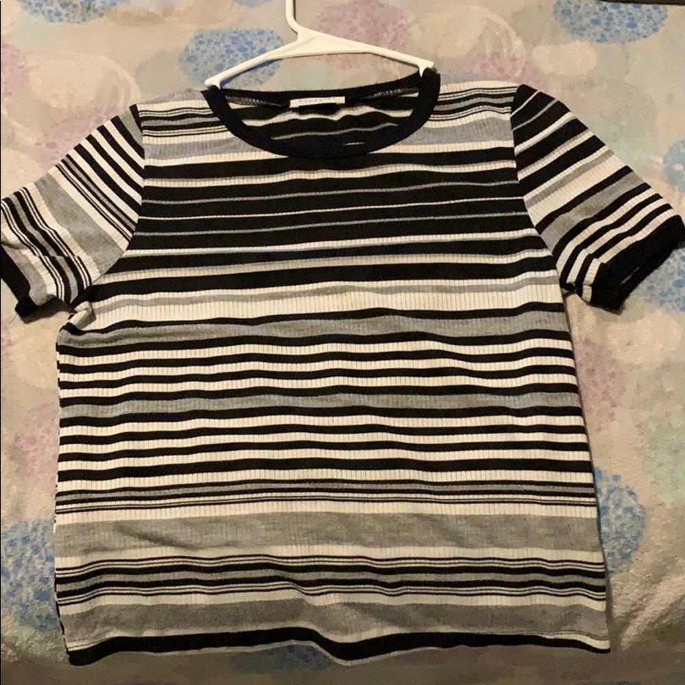 Women’s shirt